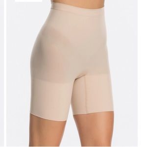 Spanx Power Shorts Size Medium